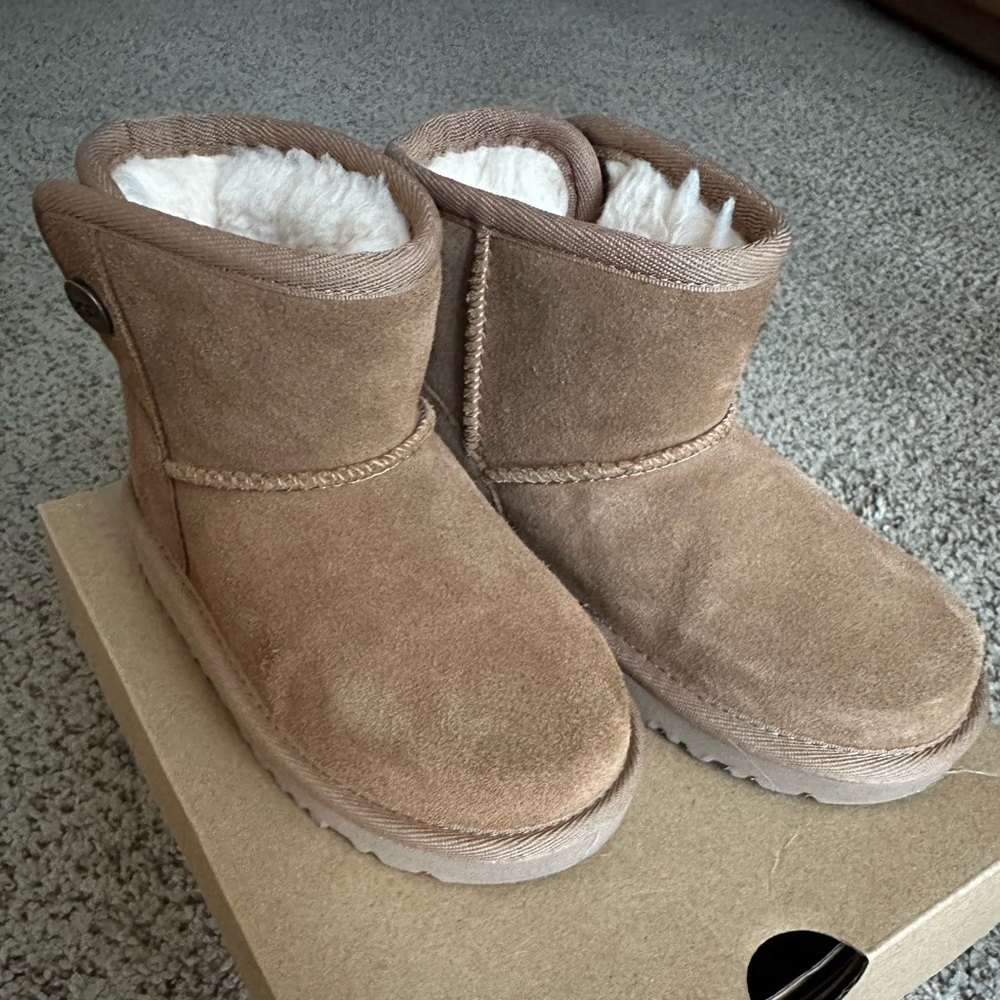 Toddler Uggs